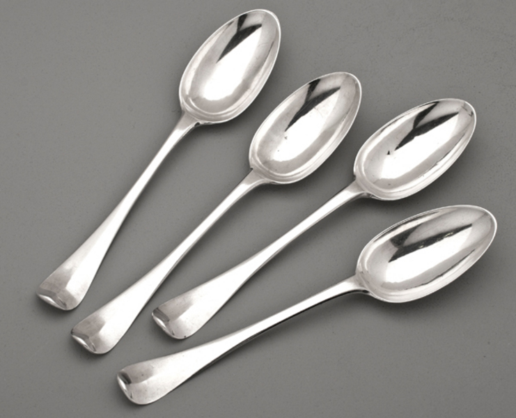 http://www.leopardantiques.com/object/image/download/3742/Dutch%20Silver%20Hanoverian%20Tablespoons%20(Set%20of%204)%20Andries%20Vis_Dutch%20silver%20Hanoverian%20tablespoons%20(4)%20-%20Andries%20Vis.Jpg