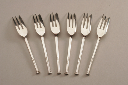 Art Deco cake forks (6)