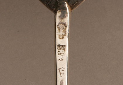 Elizabethan Seal Top Silver Spoon