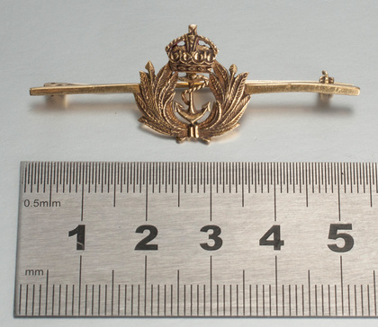 Royal Navy Officers Gold Sweetheart Brooch