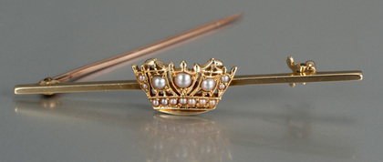 Royal Navy & Merchant Services Gold and Pearl Nautical Crown Sweetheart Brooch - 18 Carat, Gieves