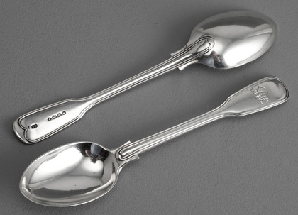 Victorian Silver Fiddle & Thread Pattern Teaspoons - Chawner & Co