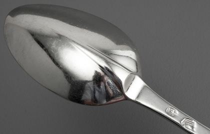 Early Irish Silver Rat Tail Hanoverian Tablespoon - Esther Forbes, 1729, MacDowell Family Crest