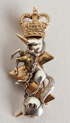 Royal Electrical and Mechanical Engineers (REME) Gold Sweetheart Brooch