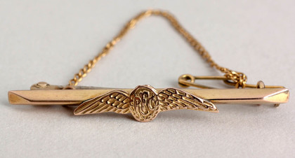 Royal Flying Corps Gold Pilots Wing Sweetheart Brooch - The Great War
