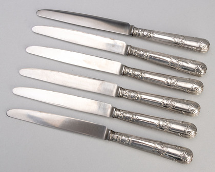 Georgian Irish Silver Knife Set (12, 6 Table knives, 6 Dessert Knives) - James Les Bas, West Retailer, Hamilton Family Crest