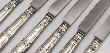 Georgian Irish Silver Knife Set (12, 6 Table knives, 6 Dessert Knives) - James Les Bas, West Retailer, Hamilton Family Crest