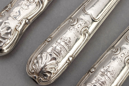 Georgian Irish Silver Knife Set (12, 6 Table knives, 6 Dessert Knives) - James Les Bas, West Retailer, Hamilton Family Crest