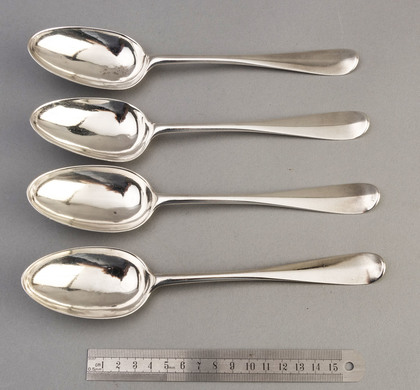 Scottish Georgian Silver Hanoverian Tablespoons (Set of 4) - Clayhills-Henderson Family Crest