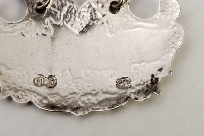 Early Georgian Silver Flat Chased Escutcheon Wine Label CLARET - Louis Hamon